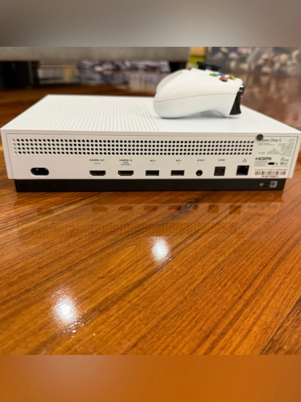 xbox one s white console bundle model 1681 + controller
